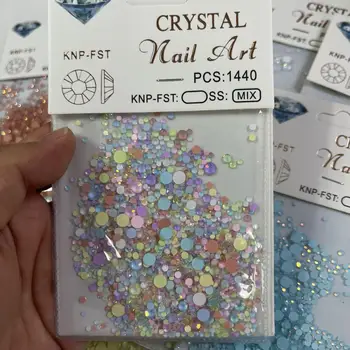 1440pcs זכוכית צבעונית סביב חצי כוכב צורה אבני חן בת ים שיפוע ממתקים בצבעים חרוזי קריסטל 3D DIY Flatback תכשיטים - התמונה 1  